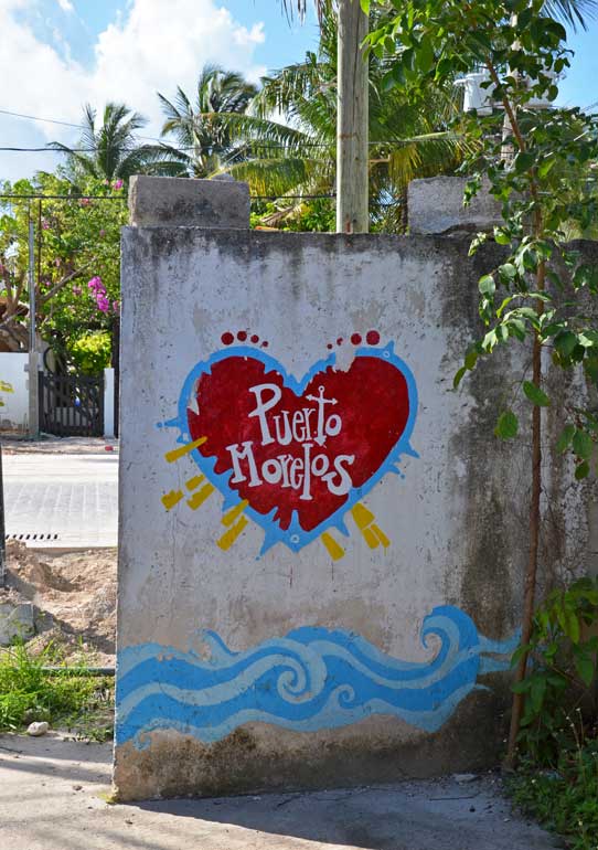Puerto Morelos street art