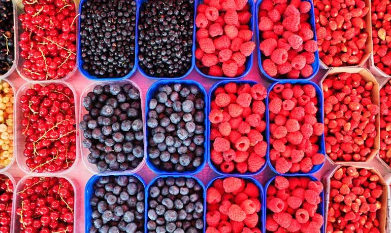 ways to save money like freezing berries