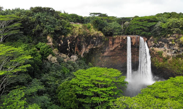 things to do in Kauai, best waterfalls in Kauai, waterfalls in Kauai, best activities in Kauai, Kauai Hawaii, adventure travel Hawaii