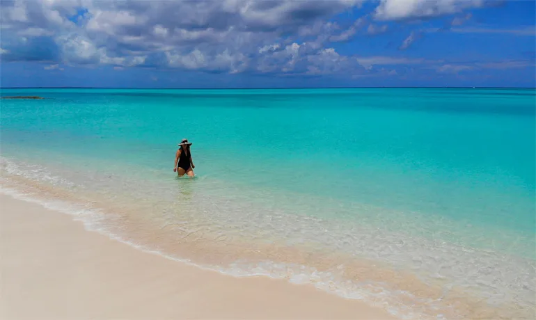 best ways to travel for cheap to turks and caicos