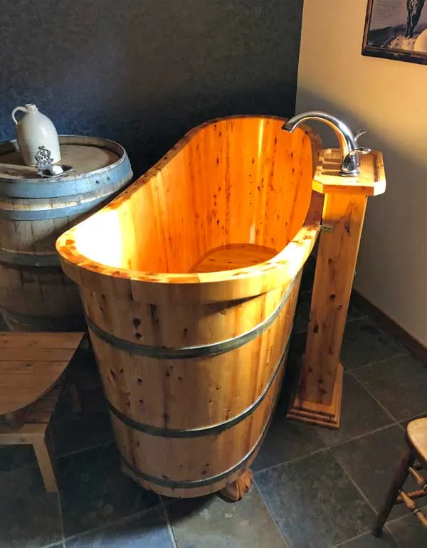 wooden bathtub for 2 at this B&B