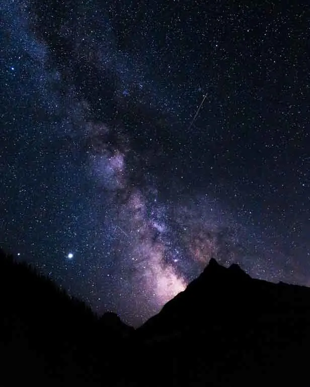 3 days in glacier national park stargazing at night