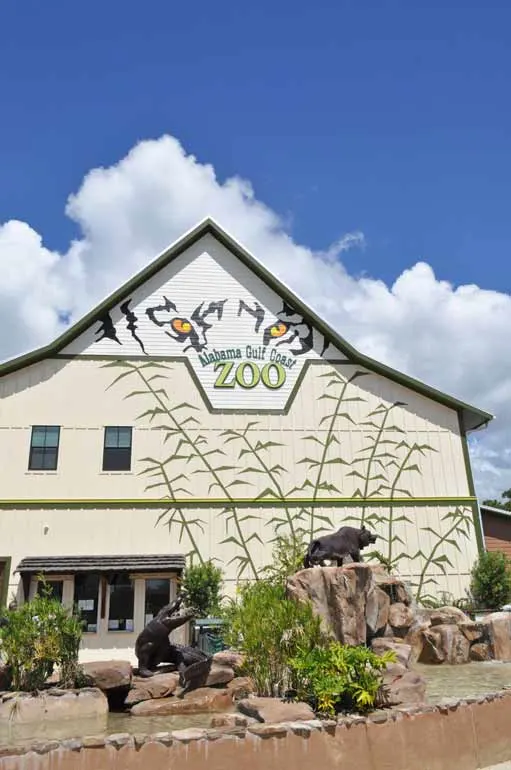 alabama gulf coast zoo best fun places to eat in gulf shores