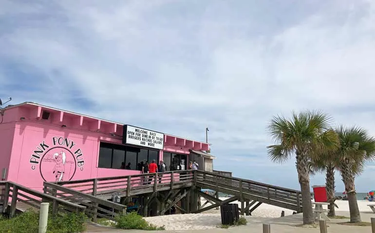 pink pony pub fun places to eat gulf shores
