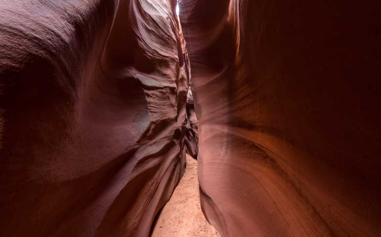 things to do in moab slot canyon