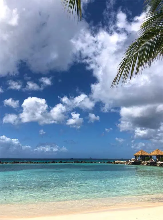 renaissance island aruba