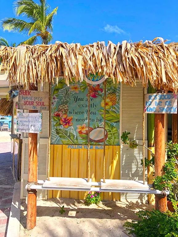 most instagrammable places Palm Springs aruba