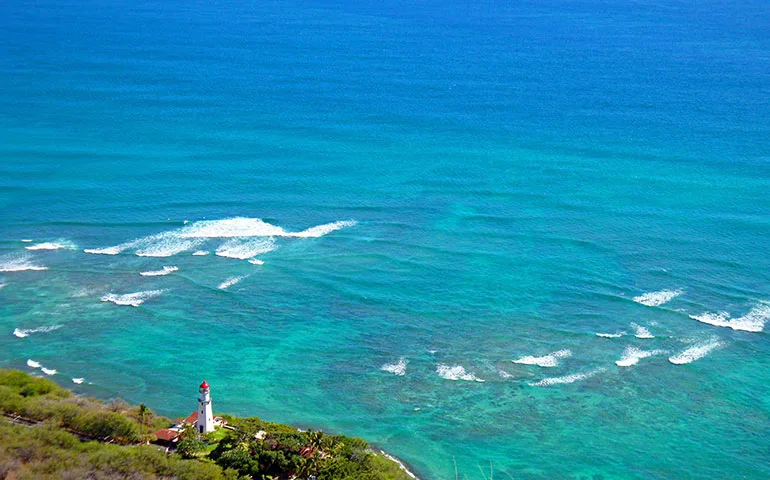 hiking Diamond Head