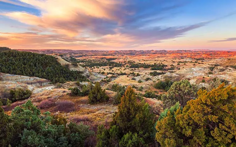 hiking destinations in the midwest Theodore Roosevelt national park