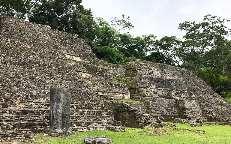 xunantunich mayan ruins, ancient belize temples