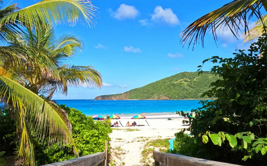 flamenco beach Puerto Rico entrance walking toward ocean