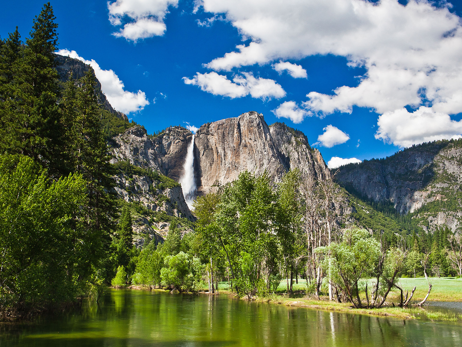 Take A Tour Through Texas' Majestic National Parks, Trails And Waters