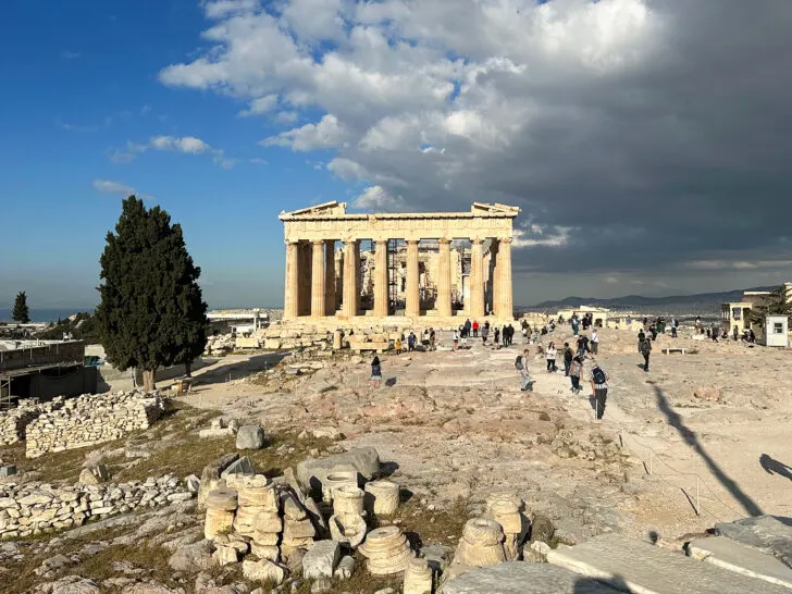2 days in athens itinerary view of parthenon at acropolis large stone structure with people and tree