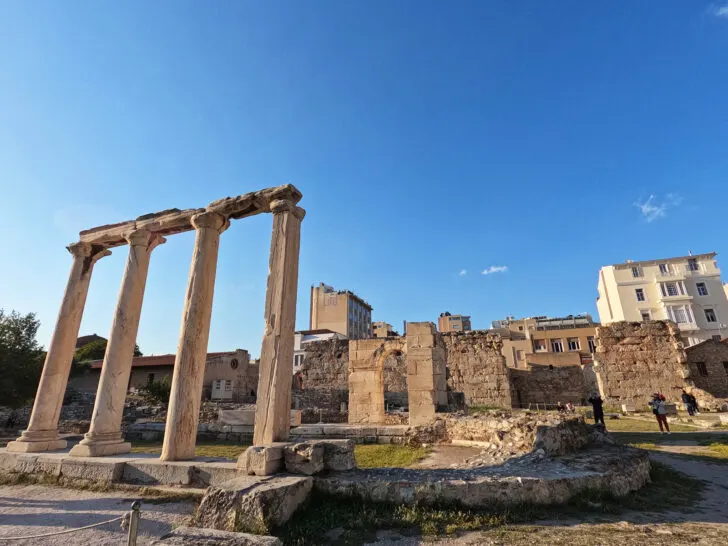 2 days in athens view of pillars and other archaeological ruins in large courtyard