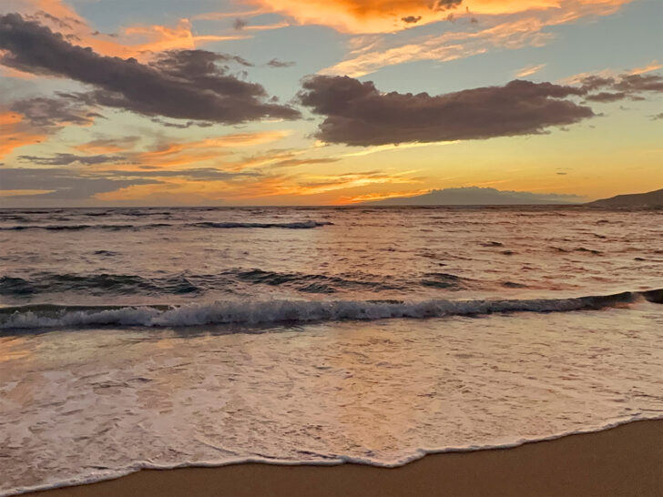 what to do in Kihei maui view of beach with sunset colorful sky and waves