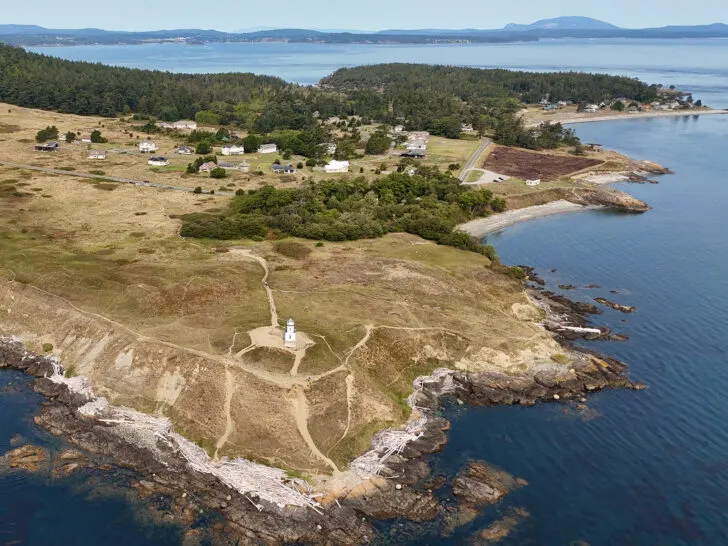 San Juan islands things to do view of island at lighthouse from above